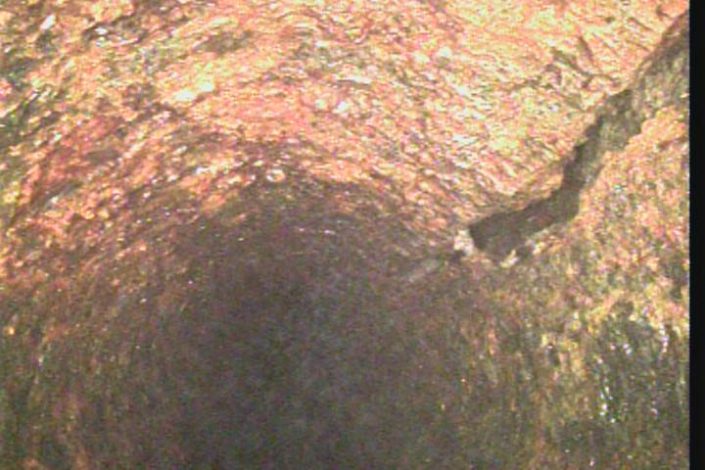 Sewer Camera - Cracked Pipe